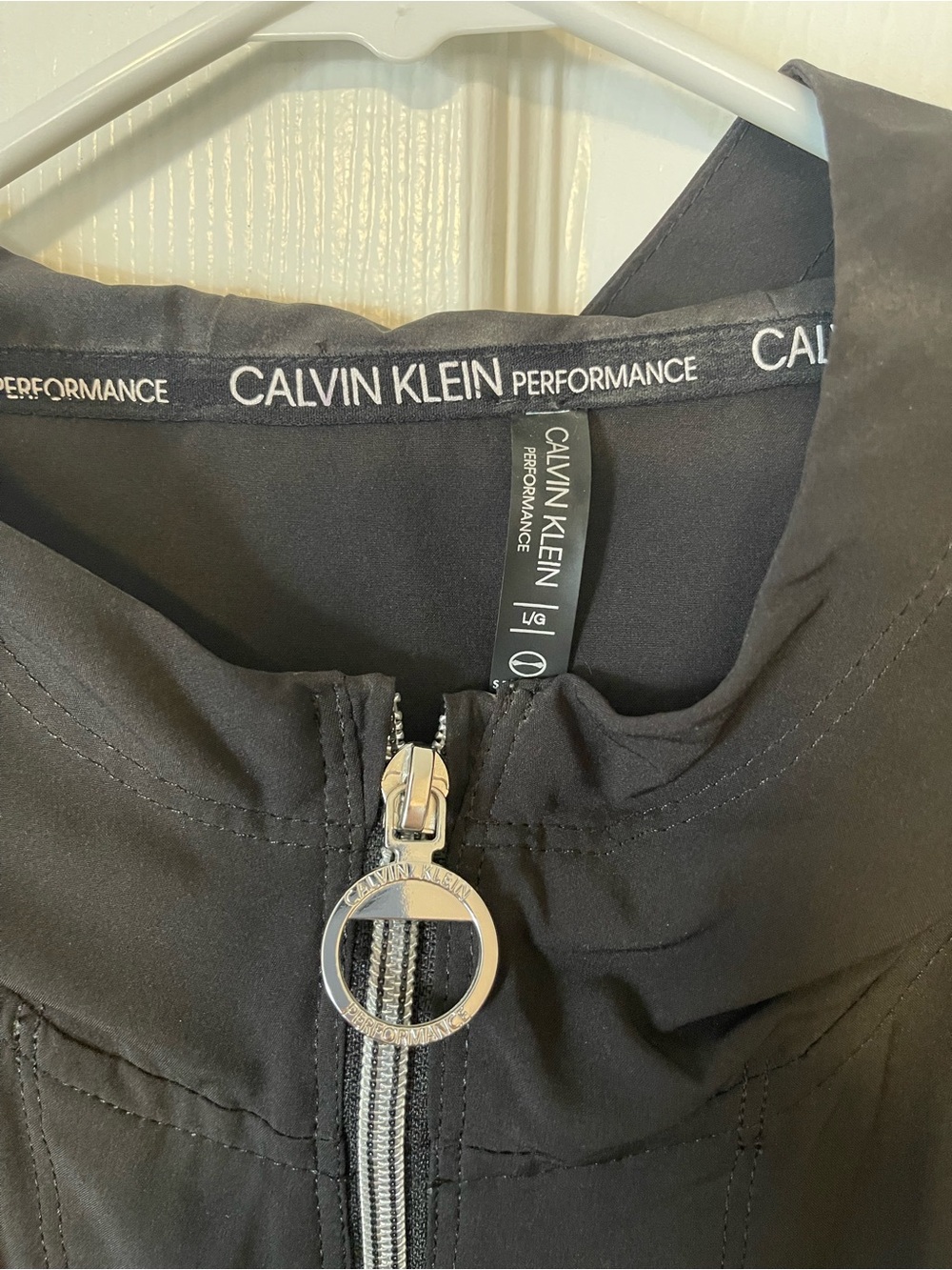 Calvin Klein Performance Set - Picture 2 of 4